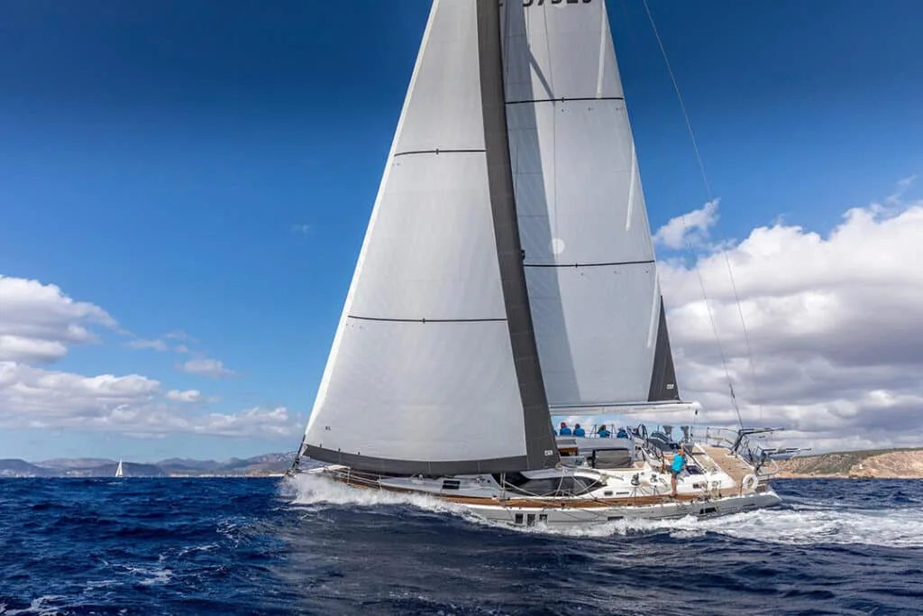 Oyster 575 Lisanne sailing fully powered up under her X-Drive® mainsail and genoa