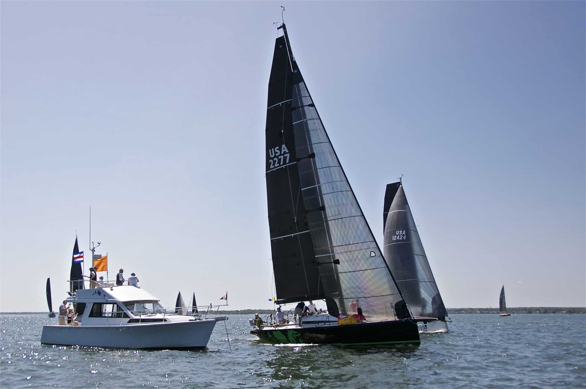 Christopher Dragon starts the 2023 Block Island Race near the committee boat