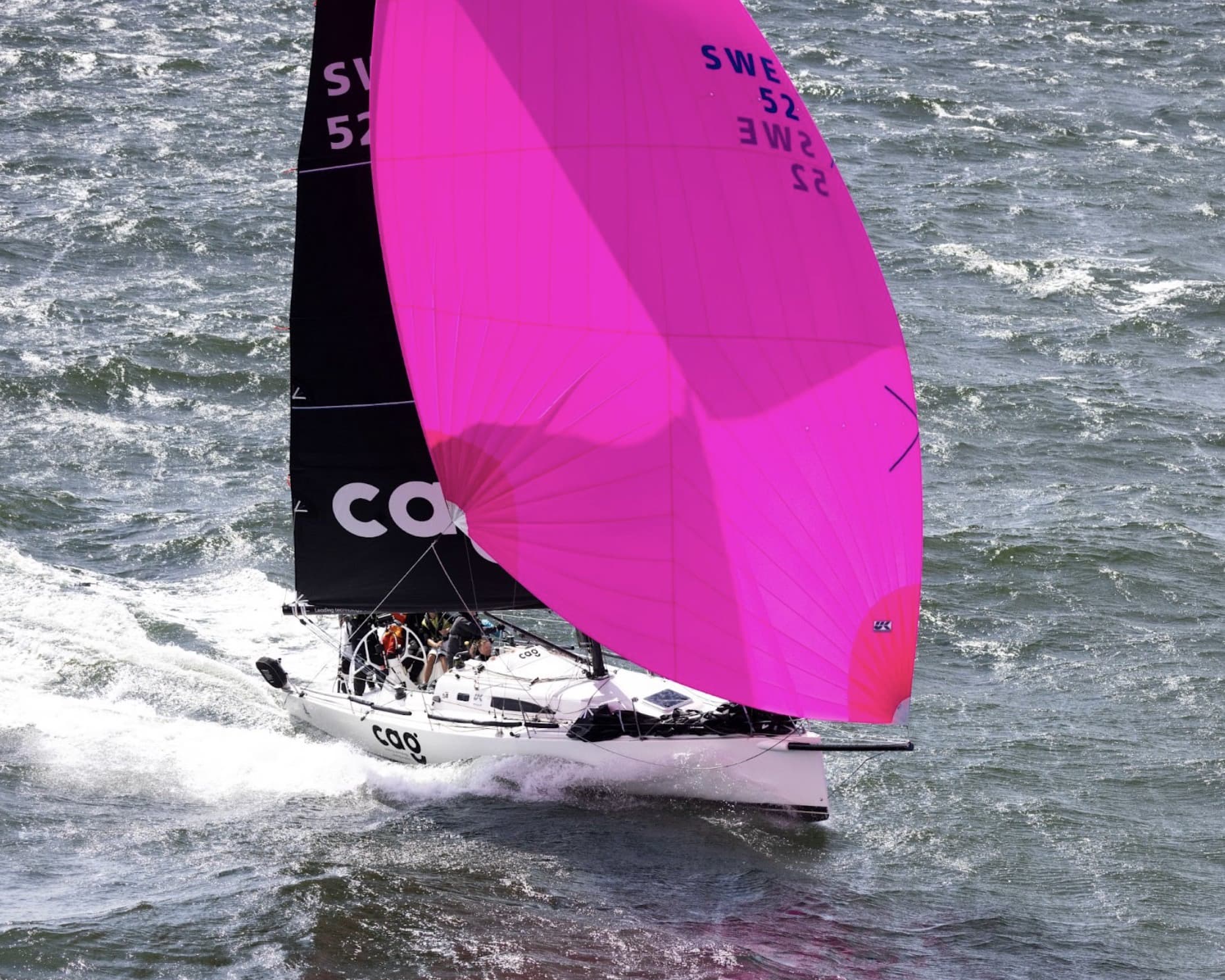The Spinnaker Painting Program: a spinnaker outline with cloth, panel and colour choices