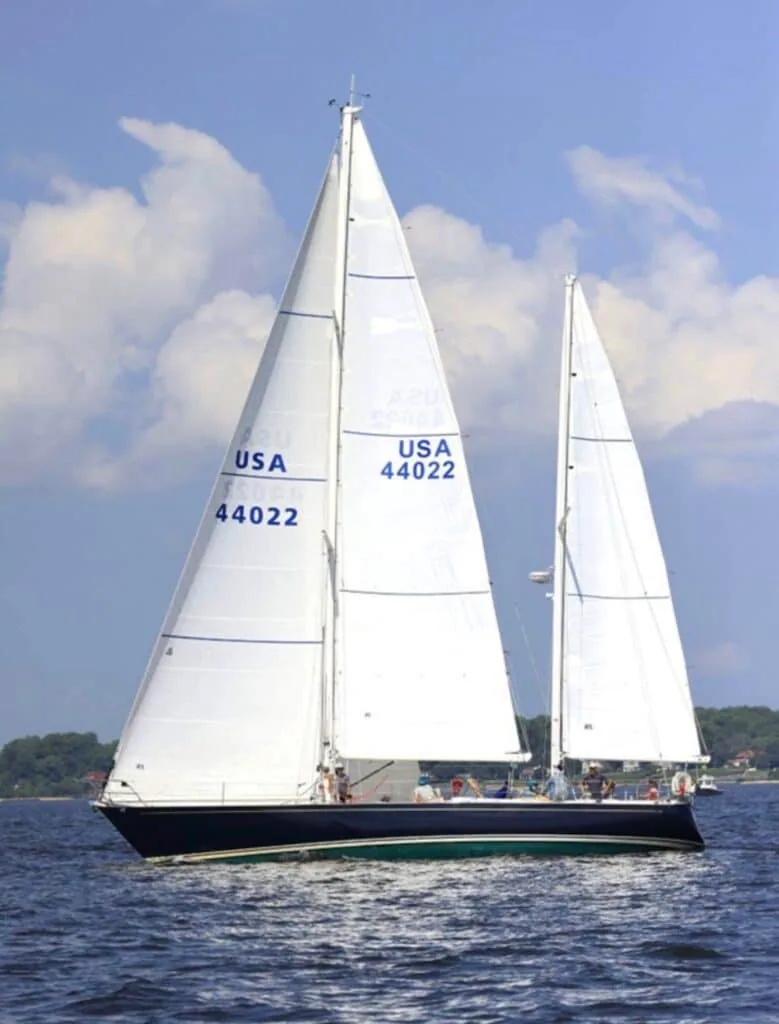 Yawl USA 44022 sails upwind under main, mizzen and jib