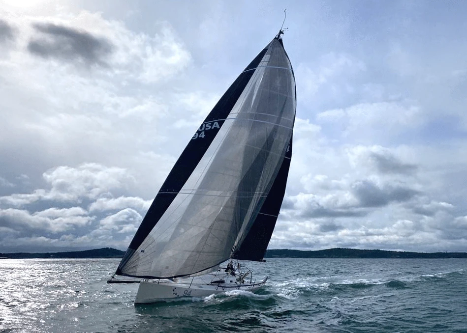 A J/111, RAKU, reaching under a Code Zero built with ISL technology