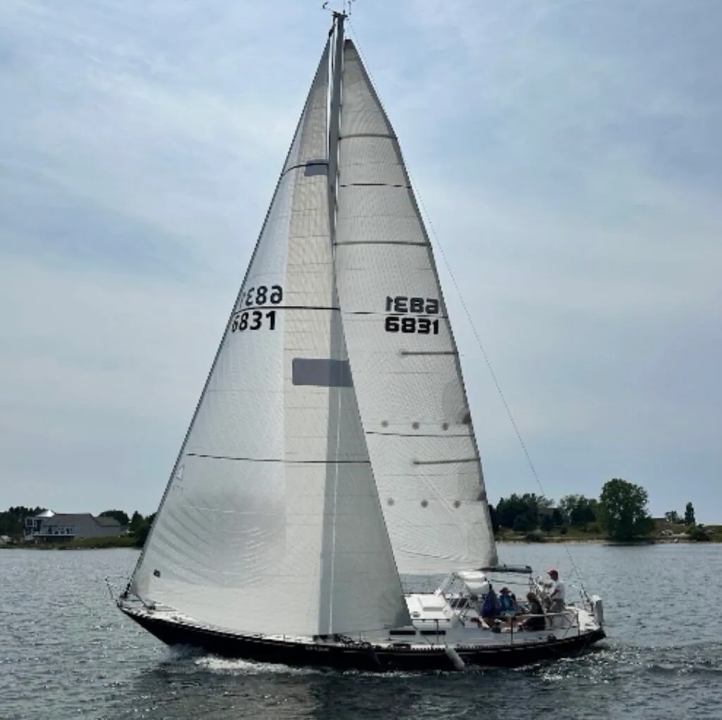 Condor and Sirocco win Lake Michigan’s Queen’s Cup Race