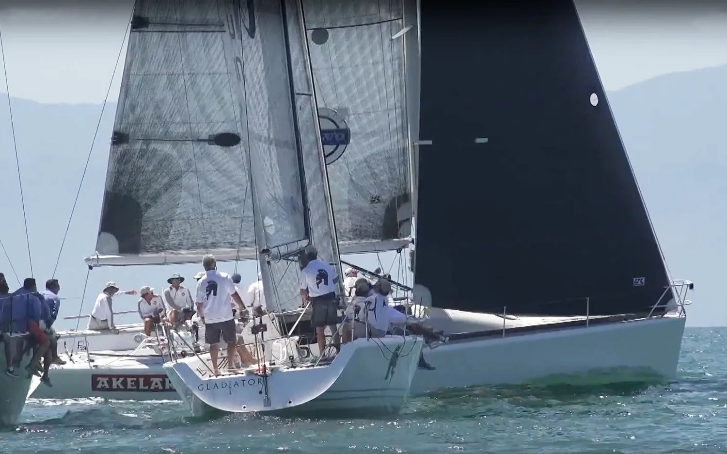 The Farr 40 AKELARRE with her carbon Titanium main and Uni-Titanium jib.