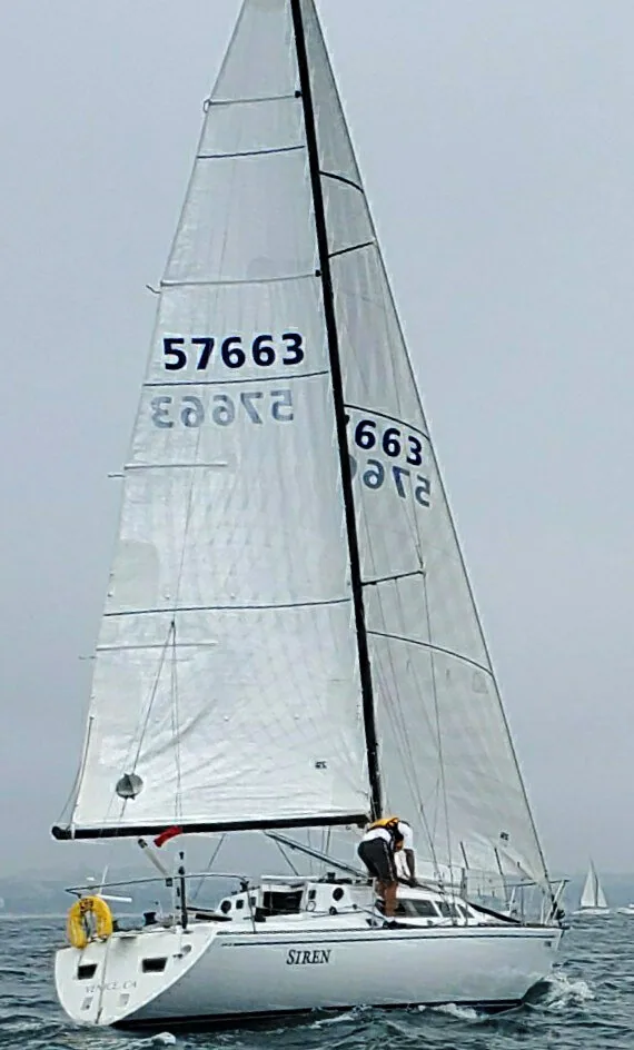 Brendan Huffman's Santa Cruz 33 Siren under white X-Drive® Endure main and jib, sail number 57663, sailed singlehanded