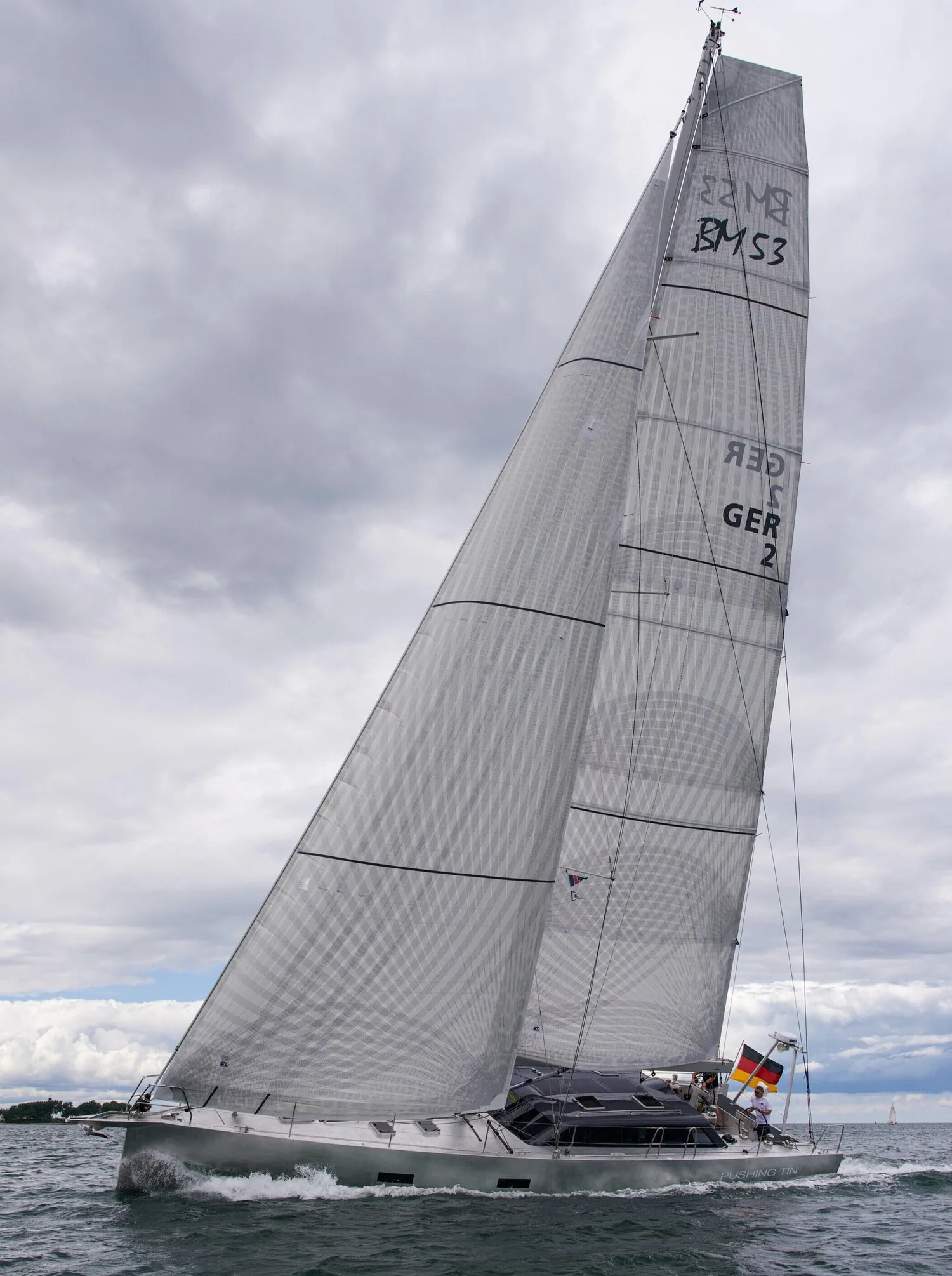 Berckemeyer 53 heeled upwind under grey X-Drive® Carbon mainsail and jib marked BM 53 and GER 2